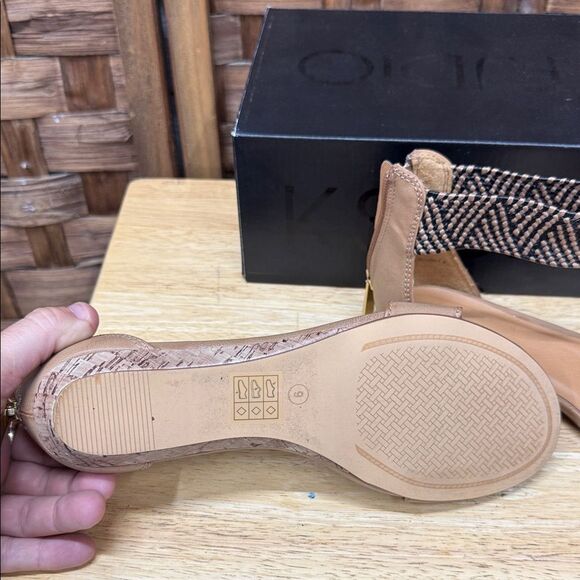 K Studio New Brown Ankle Strap Sandals - Picture 3 of 3